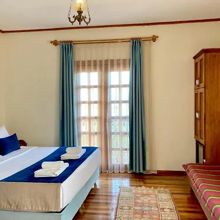 Portofino Boutique מלון 3*