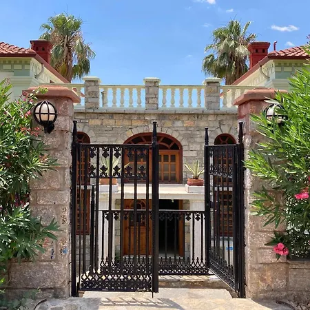 Portofino Boutique Hotel 3*