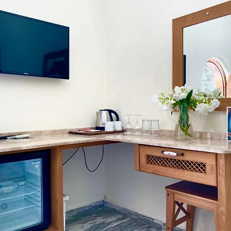 Ξενοδοχείο Portofino Boutique 3*