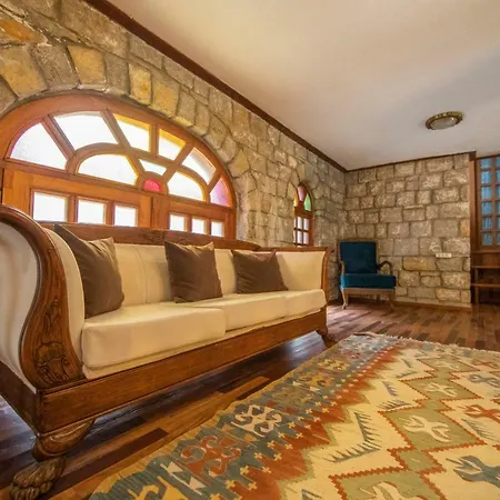 מלון Portofino Boutique 3*