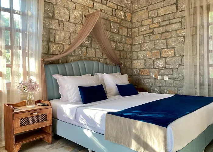 Portofino Boutique فندق اكياكا